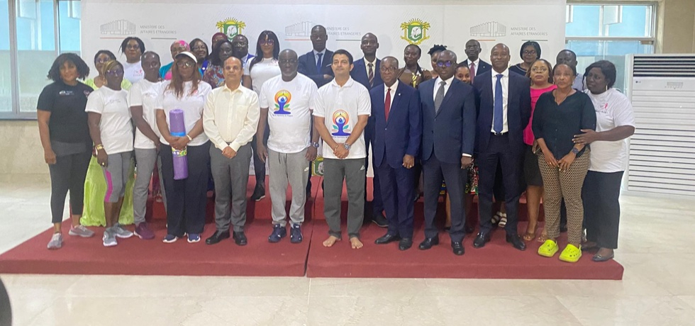 Weekly Yoga session at the Ministry of Foreign Affairs African Integration and Ivorians Abroad